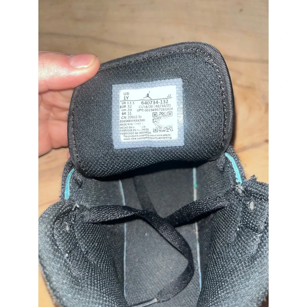 Jordan 1 Mid Tropical Twist White Black Teal Sneakers 640734-132 Size 1Y